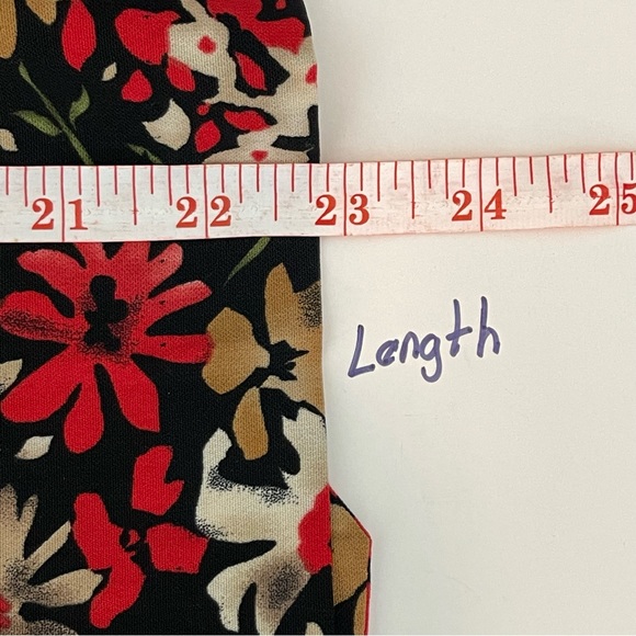 sag harbor Top 10 P  Long Sleeve Floral Red & Black - Picture 8 of 9